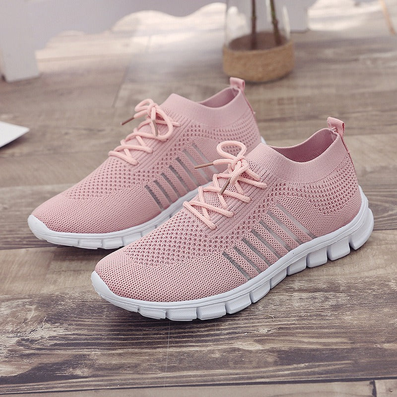 Lace up mesh sports shoes for women's flat bottomed oversized shoes